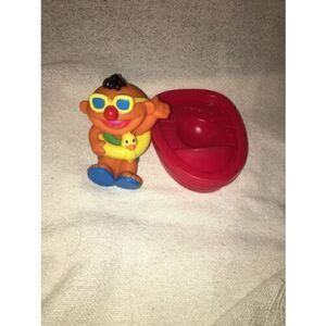 Tyco New SESAME STREET Ernie TOY-WITH DUCKY Rubber Bath Toy W/ Red Boat